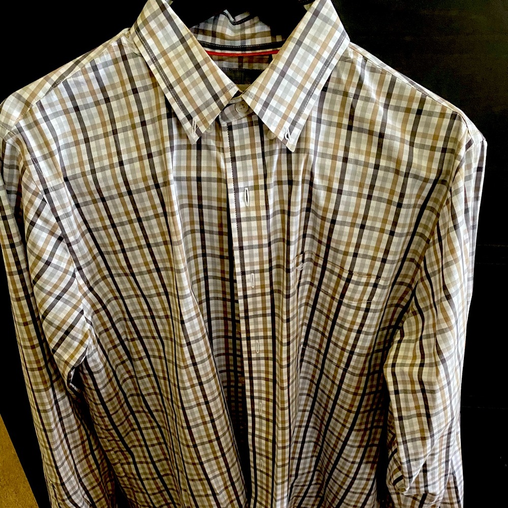 Long sleeve checkered shirt excellent condition